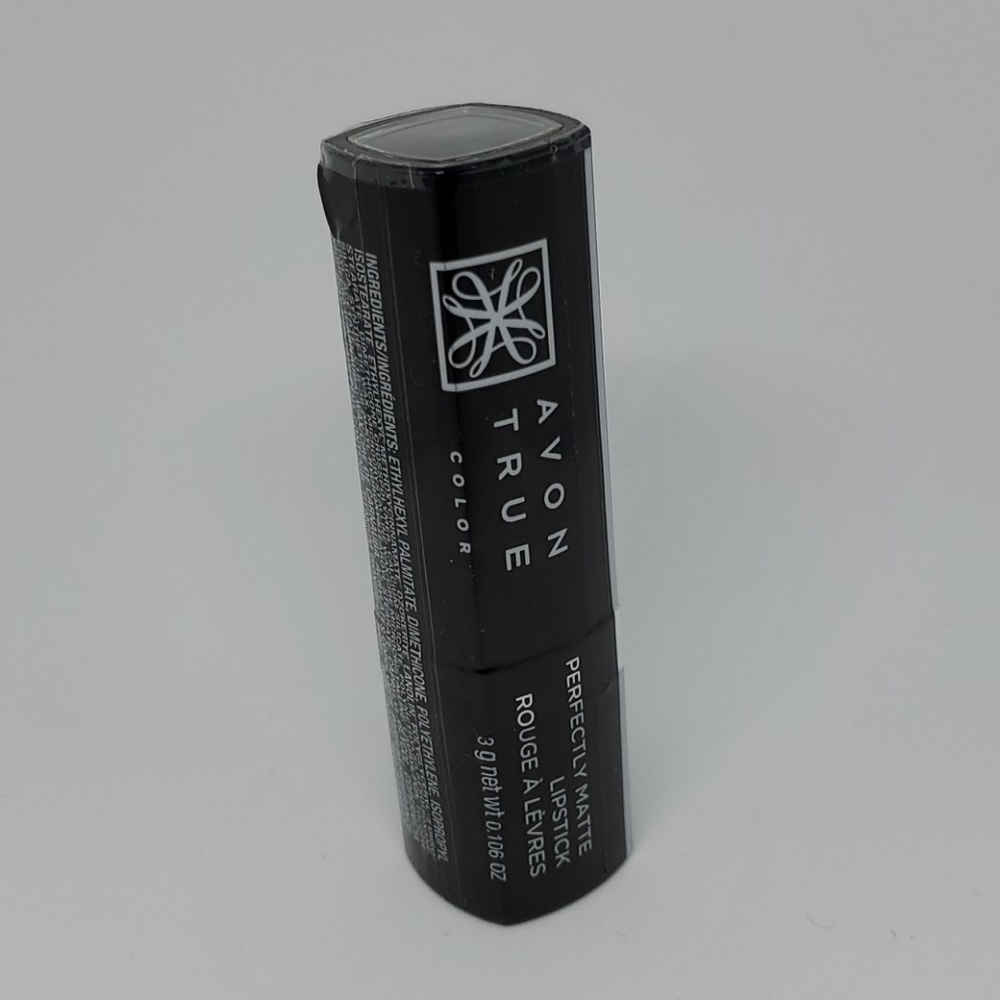 Avon true color perfect matte lipstick
